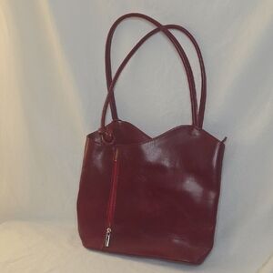 FLORENCE Leather Shoulder Bag in Deep Red
